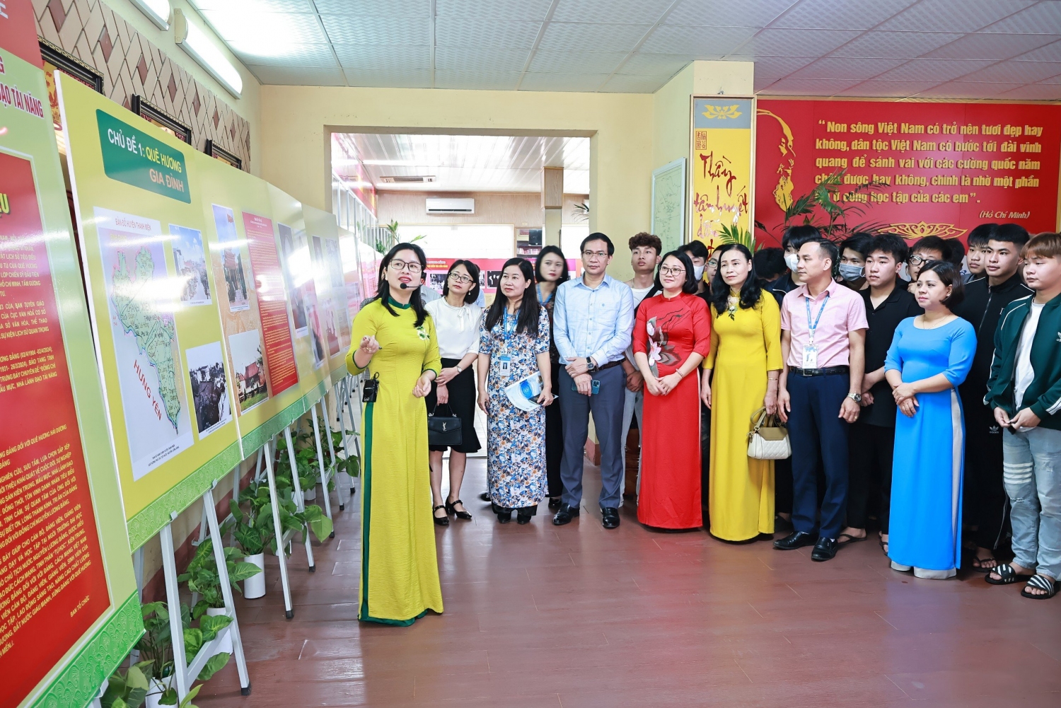 Khai mạc trưng bày chuyên đề "Đồng chí Nguyễn Lương Bằng - Người cộng sản kiên trung, mẫu mực, nhà lãnh đạo tài năng của Đảng và cách mạng Việt Nam"
