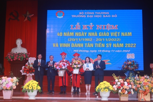 Trường Đại học Sao Đỏ kỷ niệm 40 năm ngày Nhà giáo Việt Nam  (20/11/1982-20/11/2022) và vinh danh tân tiến sĩ năm 2022