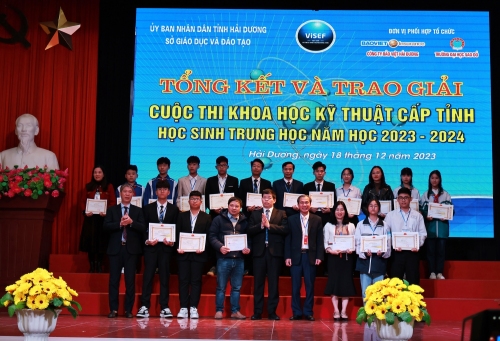 Tinh hoa hội tụ - Tỏa sáng ước mơ từ cuộc thi Khoa học kỹ thuật cấp tỉnh học sinh trung học năm học 2023-2024 được tổ chức tại Trường Đại học Sao Đỏ