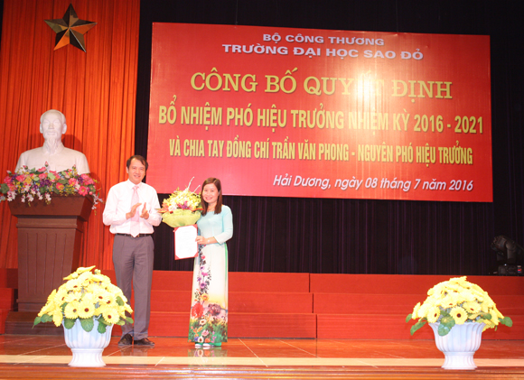 Cong bo quyet dinh PHT