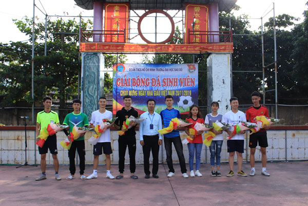 Khai mạc Giải bóng đá sinh viên chào mừng  ngày Nhà giáo Việt Nam 20/11/2019
