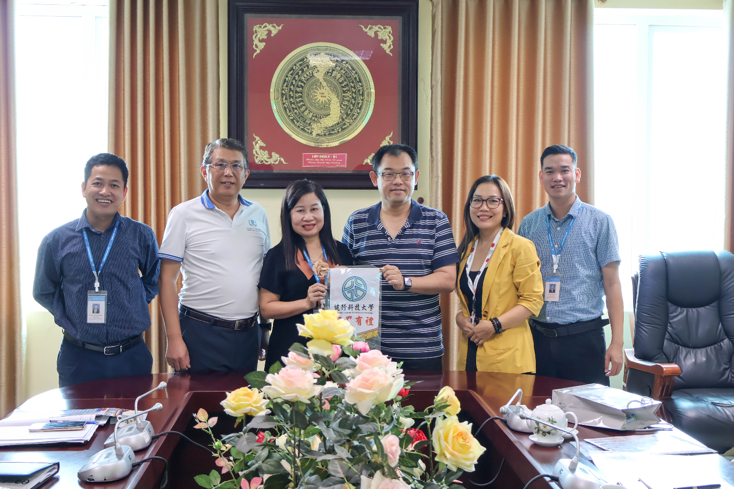 Trường Đại học Sao Đỏ tiếp và làm việc với Trường Đại học Khoa học kỹ thuật Kiện Hành (Đài Loan – Trung Quốc)