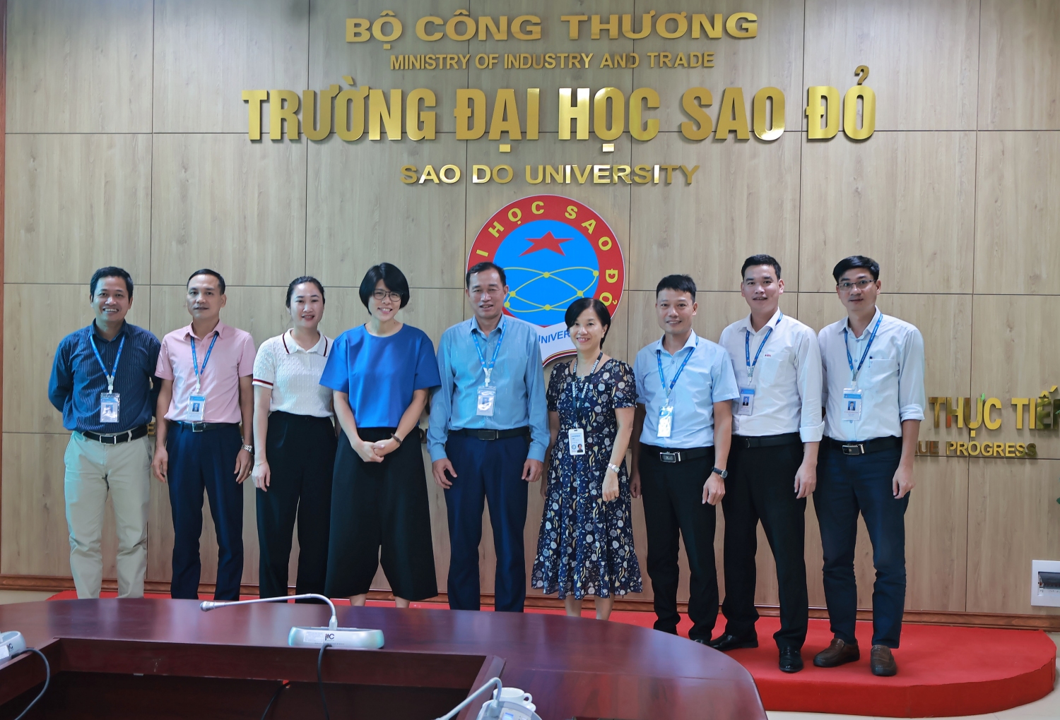 Trường Đại học Sao Đỏ tiếp và làm việc với Công ty EASTECH Việt Nam