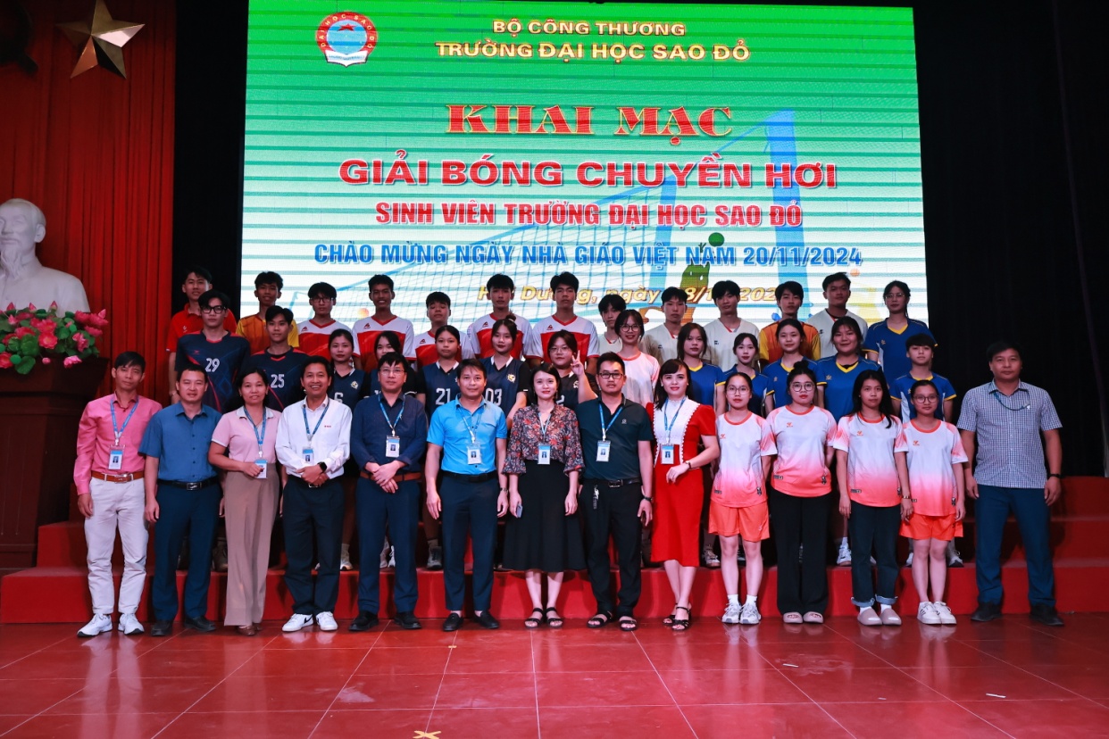 Khai mạc giải bóng chuyền hơi sinh viên Trường Đại học Sao Đỏ năm 2024