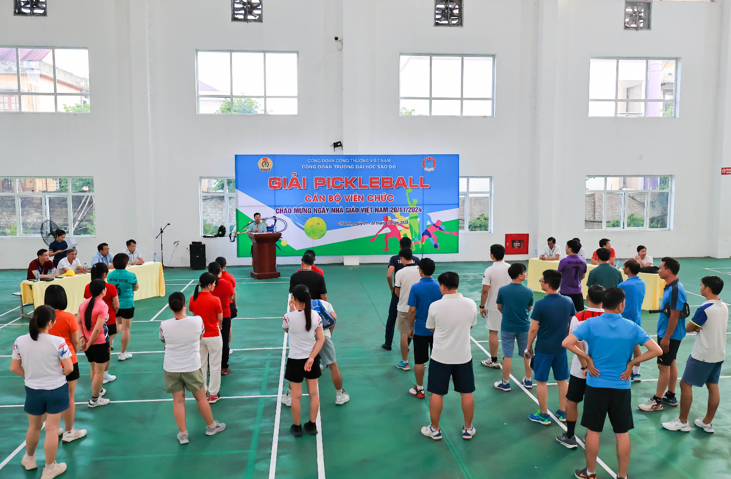 Khai mạc giải Pickleball cán bộ viên chức chào mừng ngày Nhà giáo Việt Nam 20/11/2024