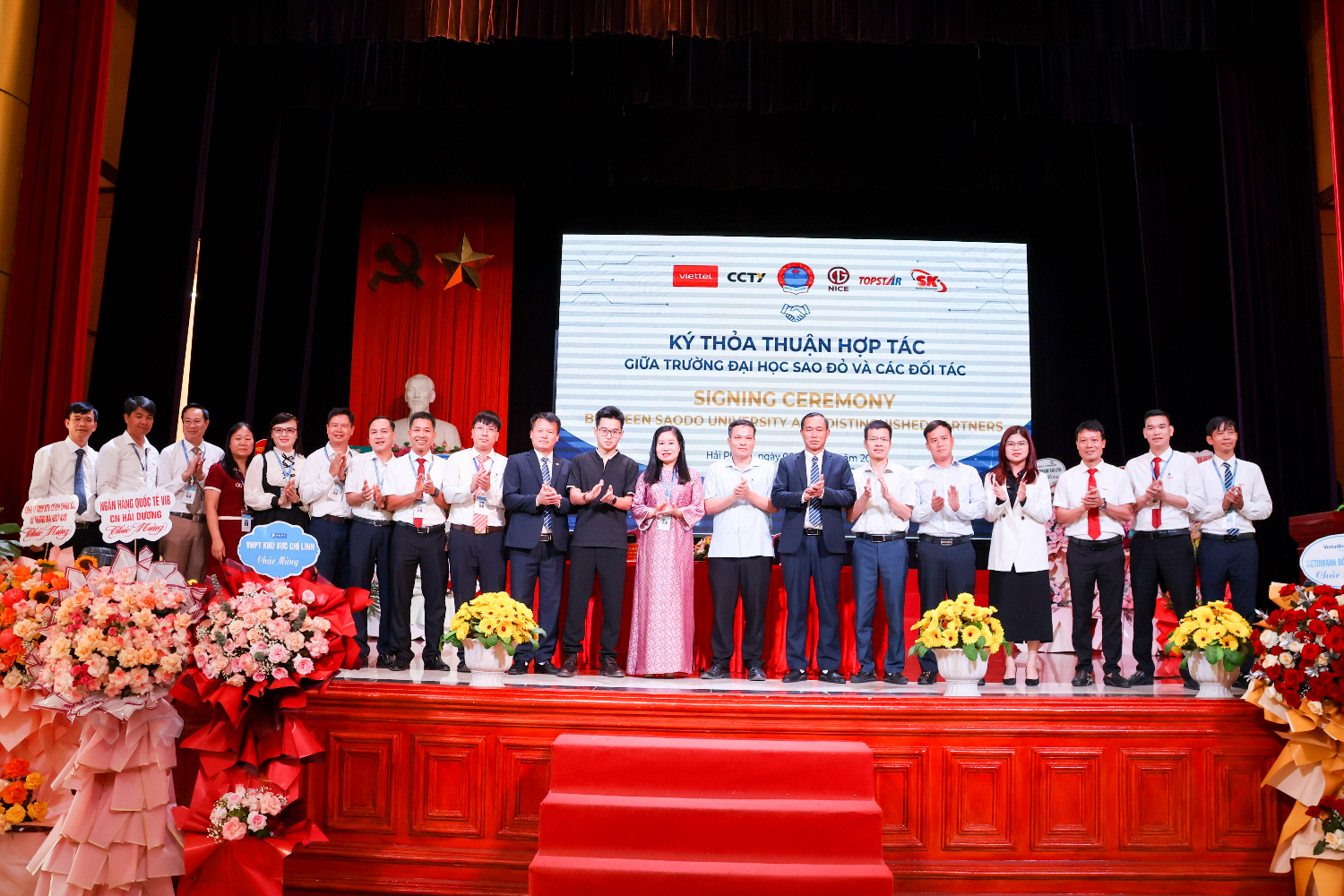 Trường ĐH Sao Đỏ kết nối doanh nghiệp, khơi dậy tiềm năng và tinh thần khởi nghiệp của sinh viên
