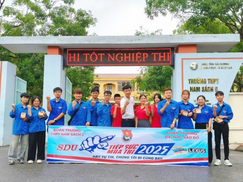 Tiếp sức mùa thi – Hình ảnh đẹp của tuổi trẻ Trường Đại học Sao Đỏ