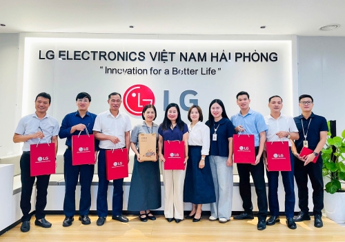 Trường Đại học Sao Đỏ làm việc với Công ty LG electronics Việt Nam - Hải Phòng